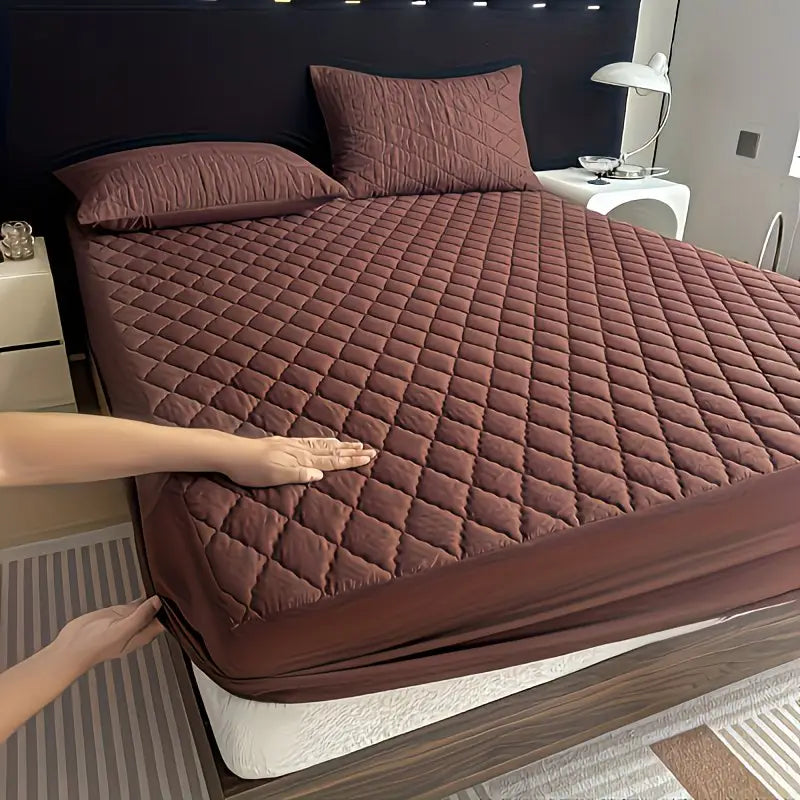 1pc Ultra-luxury Thick Solid Color Mattress Protector