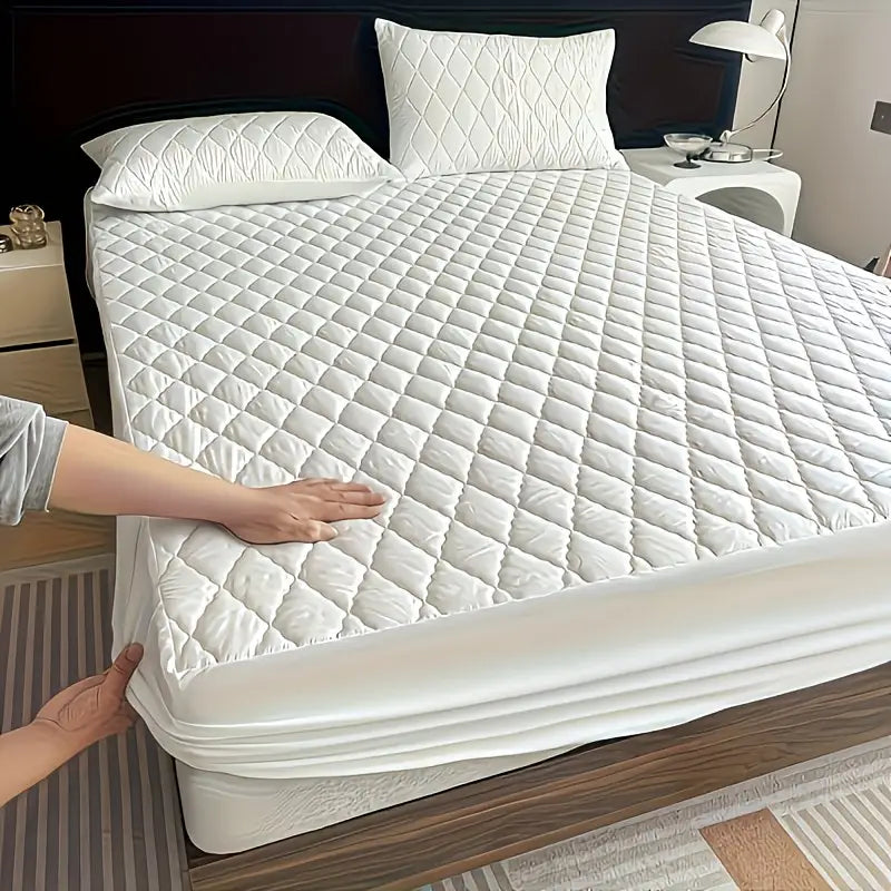 1pc Ultra-luxury Thick Solid Color Mattress Protector